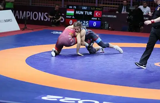 Gururumuz Yasemin Altın Madalya için mindere çıkıyor