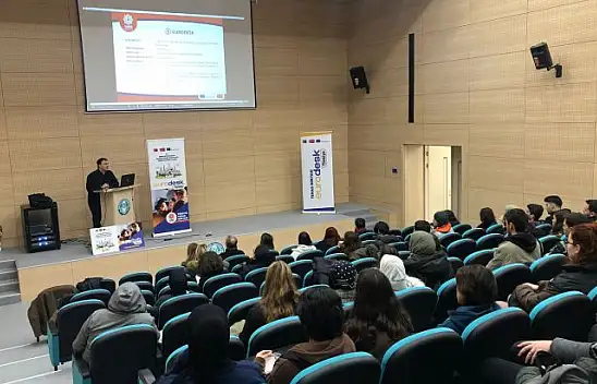 Karesi Belediyesi Gençlere Avrupa Kapılarını Aralıyor