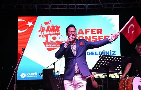 Karesi Belediyesi'nden Zafer Konseri