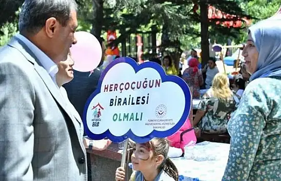 Koruyucu Aile Günü Balıkesir'de Coşkuyla Kutlandı