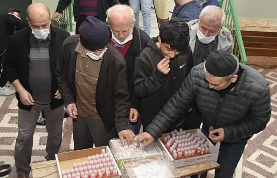MHP Balıkesir Teşkilatı Türkeş'i Hayırla Andı