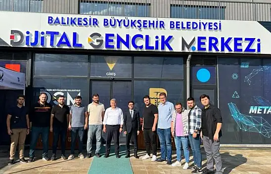 Milletvekili Mustafa Canbey Gençlerle Buluştu