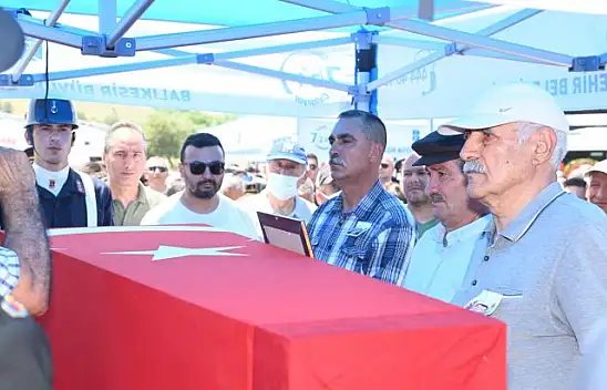 Şehit Ercan Özcan Gözyaşlarıyla Toprağa Verildi