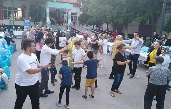 'Sevgi Yumağı' Projesi