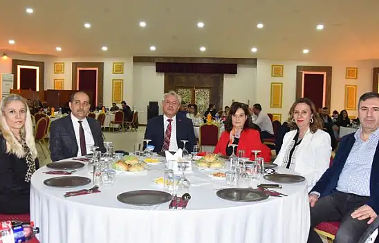 Susurluk Belediyesi Personel Yemeğinde Buluştu