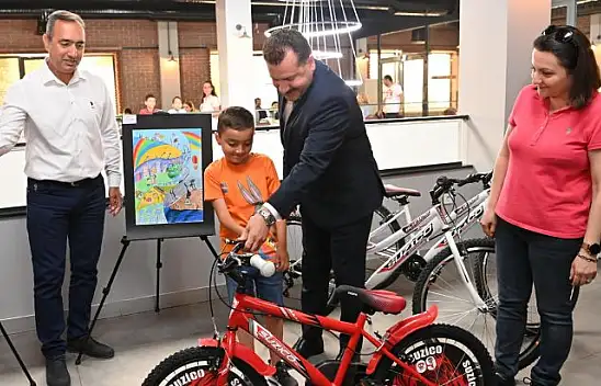 Temiz Hava ve Suyu Resmettiler