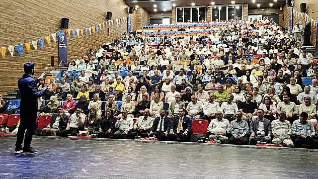 AK Parti Balıkesir Teşkilatı 'Teşkilat Akademisi' Eğitim Programında Buluştu
