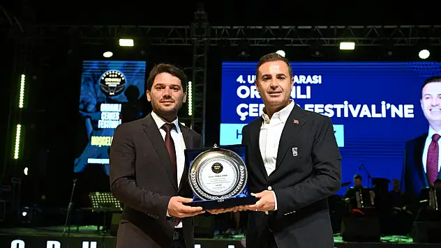 Akın: 'Bizler, hep birlikte büyük bir aileyiz'