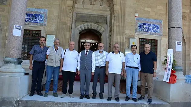 Balıkesir ve Manisa'da gönüllülerin katkısıyla geleneksel mevlit programları sürüyor