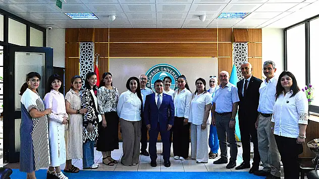 BAÜN'den Türk Dünyasıyla Bilim ve Kültür Köprüsü