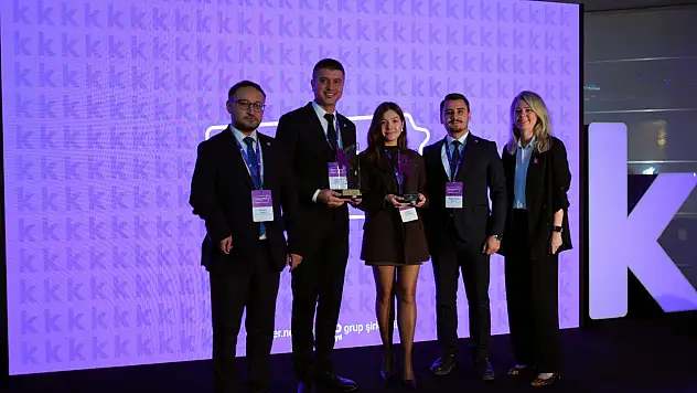 BEST, İnsana Saygı Ödülü'nün Sahibi Oldu