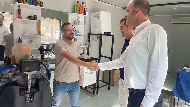 Büyükşehir Belediyesi Sındırgılı esnafı yalnız bırakmıyor