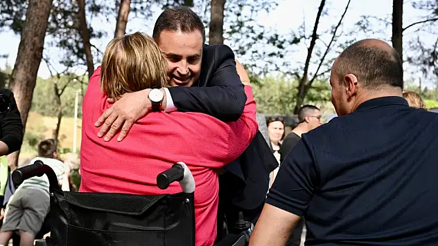 Büyükşehirden özel gereksinimli bireylere 5.000 TL nakdi destek