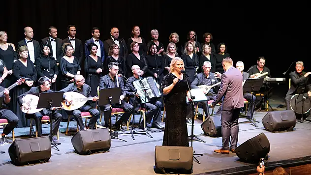 Yeşilçam Şarkılarıyla Altıeylül'de Nostalji Rüzgârı