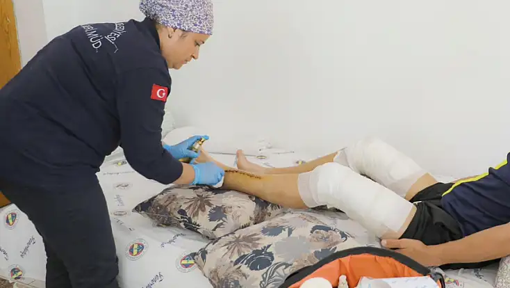 BURHANİYE BELEDİYESİ “EVDE BAKIM HİZMETLERİ” DEVAM EDİYOR