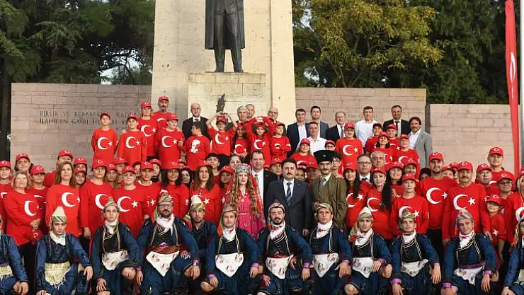 100 Yılda 100 Efe Büyük Beğeni Topladı