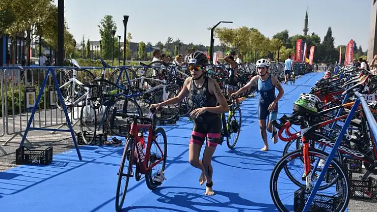 2022 Triatlon Türkiye Kupası Balıkesir'de Yapıldı