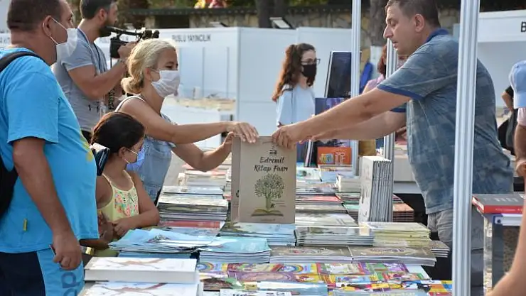 5. Edremit Kitap Fuarı 13 Ağustos'ta Başlıyor!