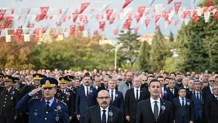 9'u 5 geçe Balıkesir'de hayat durdu