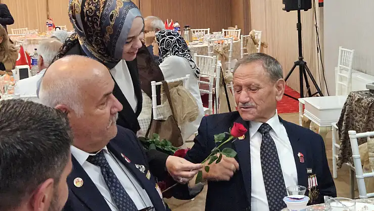 AK Parti'den Gazilere Anlamlı Program