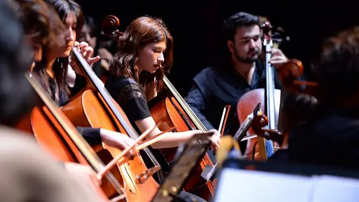 Altıeylül Çello Konseriyle Bahara Merhaba Dedi