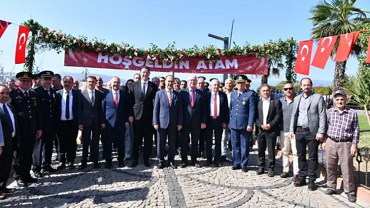 Atatürk'ün Bandırmaya Gelişi Çoşkuyla Kutlandı