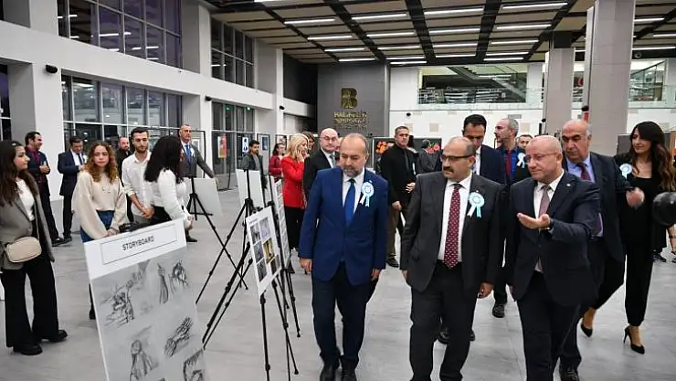    Baktılar, Gördüler, Çektiler Ödüllerini Aldılar
