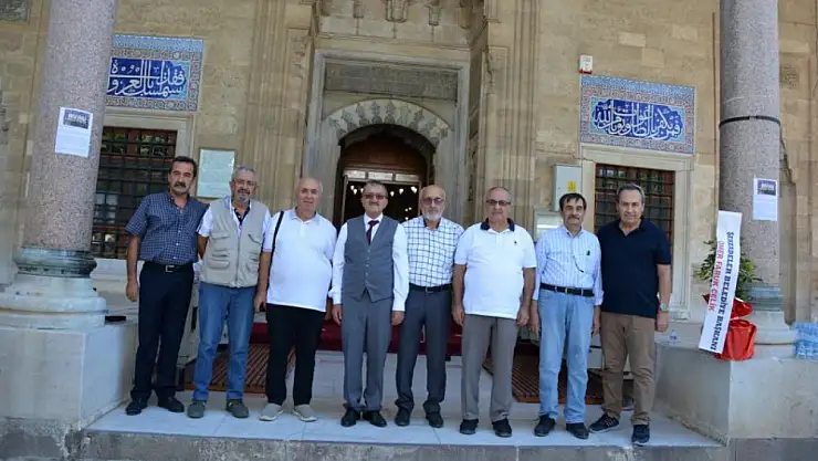 Balıkesir ve Manisa'da gönüllülerin katkısıyla geleneksel mevlit programları sürüyor
