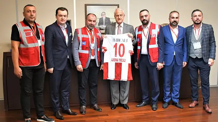 Balıkesirspor'dan Rona Yırcalı'ya Anlamlı Ziyaret