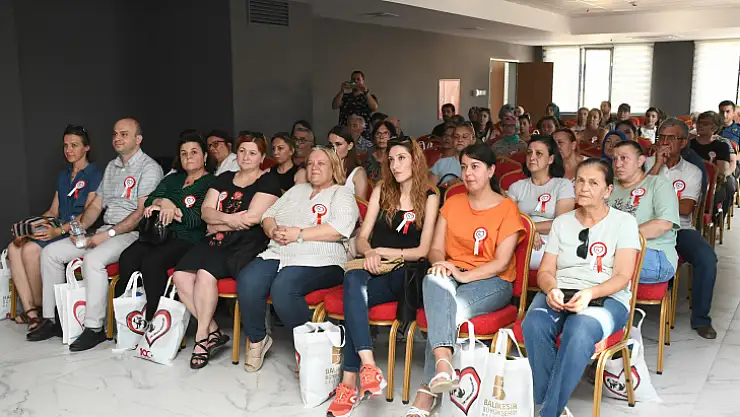 Başkan Ahmet Akın'dan, Can Dostlara Yuva Olun Çağrısı