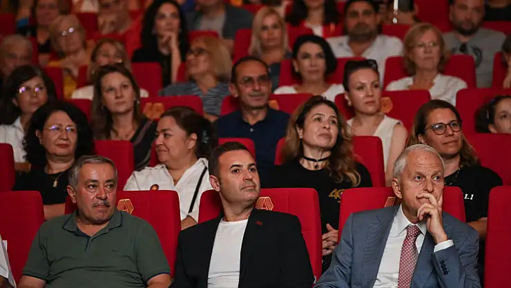  Başkan Akın'dan Şehir Tiyatrosu Müjdesi