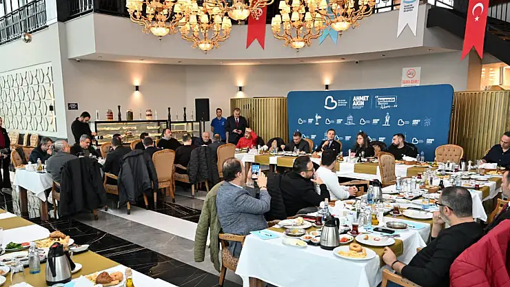 Başkan Akın, medya temsilcileriyle bir araya geldi