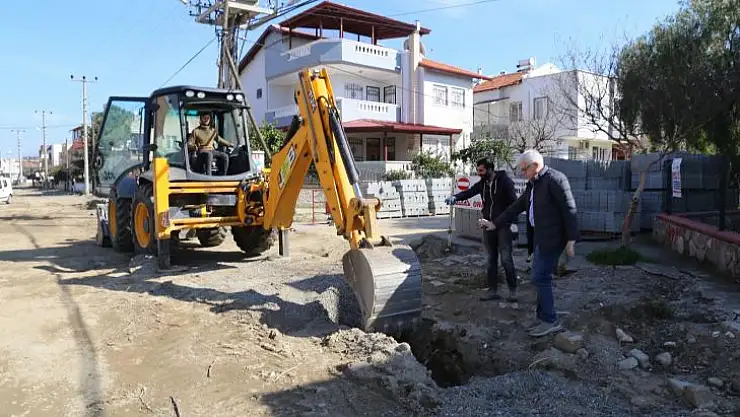 Başkan Deveciler Yol Yapım Çalışmalarını İnceledi
