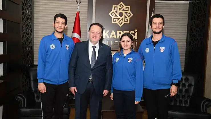 Başkan Orkan Şampiyonları Ağırladı