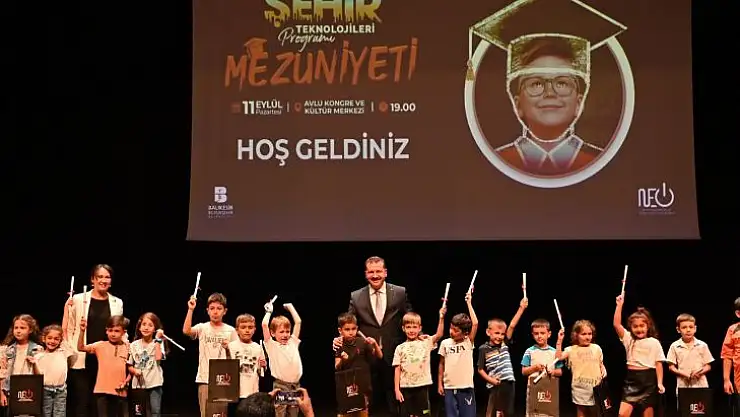 Başkan Yılmaz 'Teknolojinin öncülüğünü yapacağız'