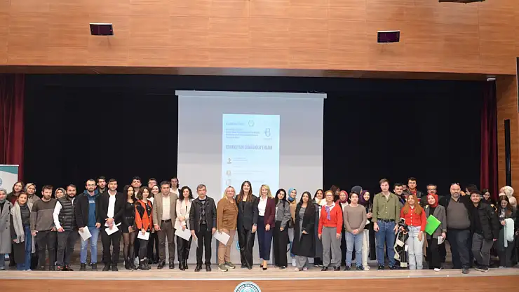 BAÜN'de Tarihsel Yolculuk Osmanlı'dan Cumhuriyet'e Kadın Paneli Düzenlendi