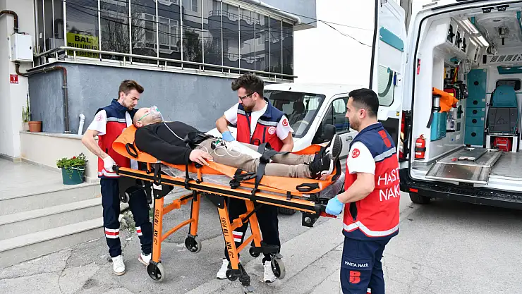 Büyükşehir'den 3 bin 298 kişiye hasta nakil hizmeti
