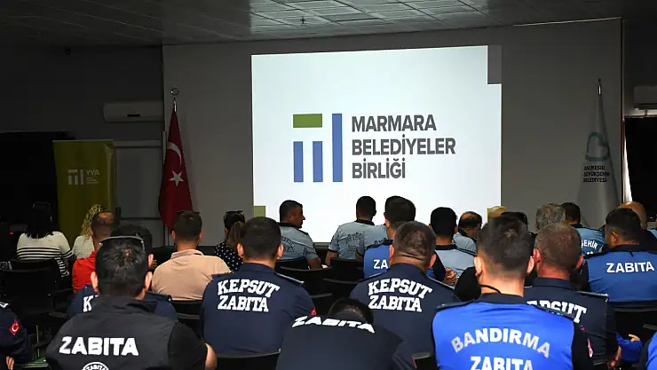 Büyükşehir'den zabıta personeline hizmet içi eğitim