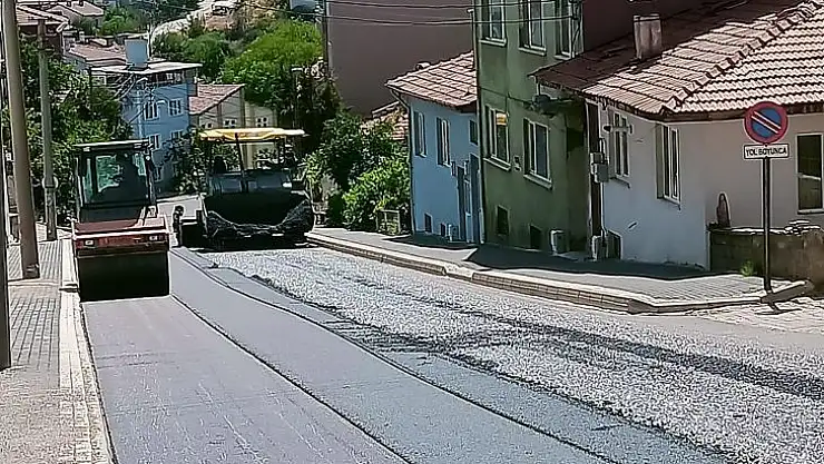 Büyükşehir, Dursunbey Caddelerini Konfora Kavuşturuyor