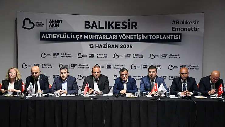 Büyükşehir'in Düzenlediği Toplantı Muhtarları Bir Araya Getirdi