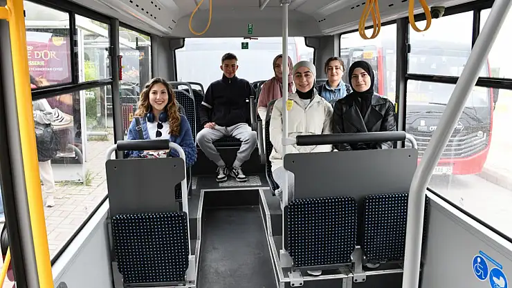 Büyükşehirden öğrencileri sevindiren ulaşım hizmeti