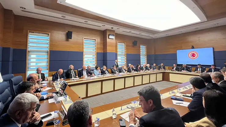 CHP BALIKESİR MİLLETVEKİLİ SERKAN SARI:  BALIKESİR'İN SAĞLIK YATIRIMLARI GECİKİYOR