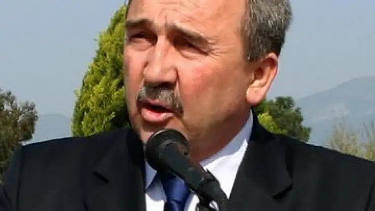 Edremit'in Eski Belediye Başkanı Tuncay Kılıç Hayatını Kaybetti