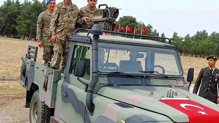 Engelli Gençler Sembolik Vatani Görevini Yerine Getirdi