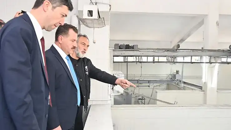 Esnaf istedi,  Yücel Yılmaz yaptı