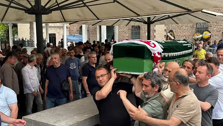 Gazeteci Didem Kantarlıoğlu'nun babası ALİ HİKMET AKKAŞ TOPRAĞA VERİLDİ