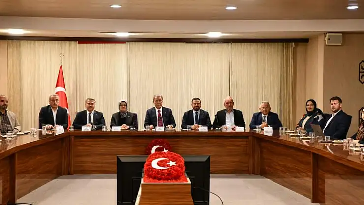 Hulusi Akar Balıkesir'de 2 gün çeşitli programlar gerçekleştirdi.