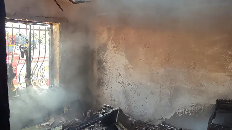 İtfaiye'den Ev Yangınlarına Anında Müdahale