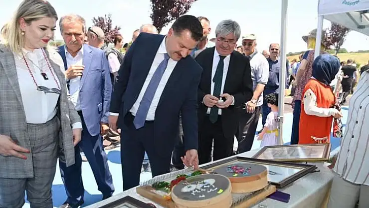 İvrindi Bahar Şenliğine ilgi büyük oldu