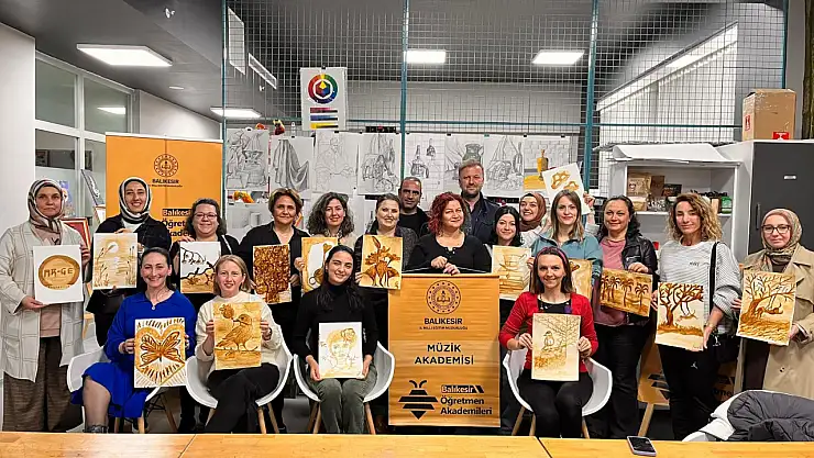 Kahvenin Rengi ile Müziğin Sesi Buluştu